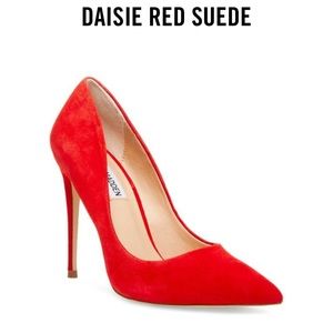 Red suede Steve Madden Daisy pump